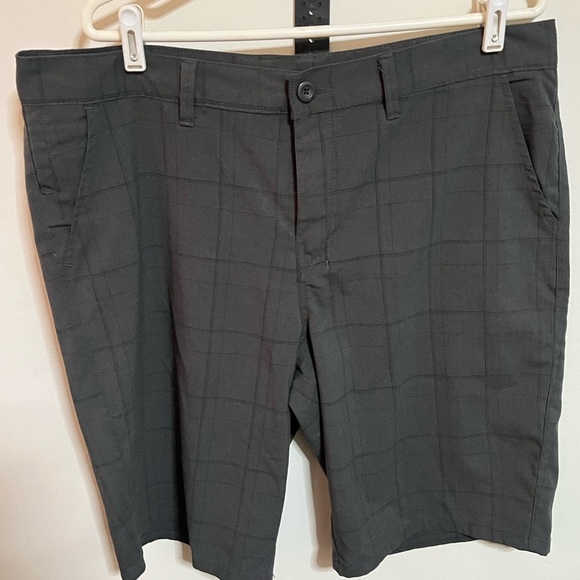 Urban Pipeline Shorts Sz 38 - Picture 2 of 9